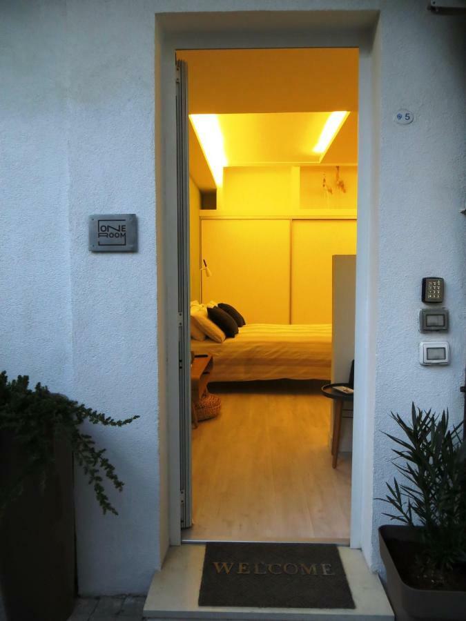 Oneroom Forli Exterior photo